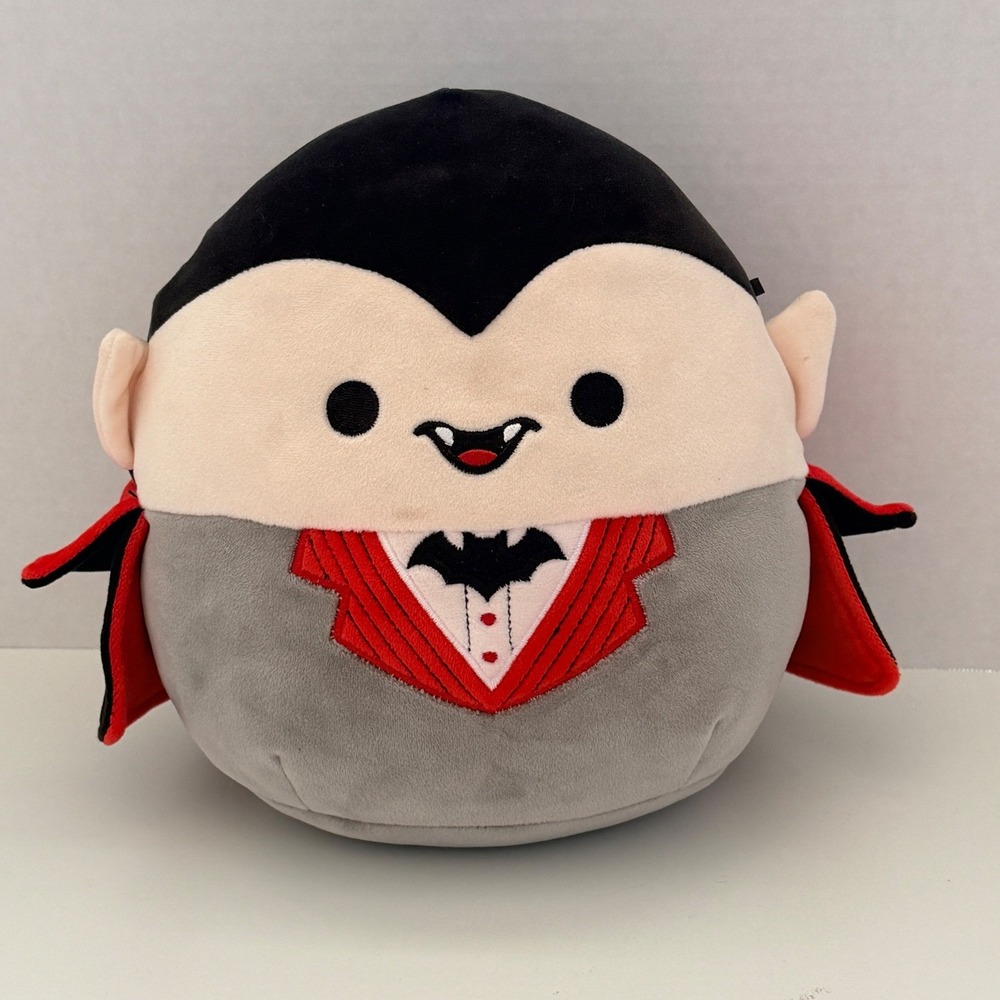 Squishmallows Plush Sz 8" Vlad the Vampire Halloween Grey Suit Dracula Spooky